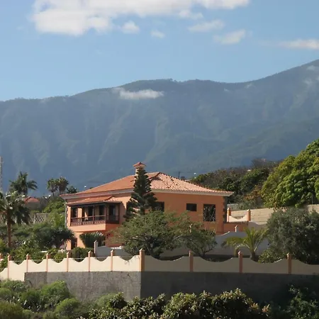 Jade Villa